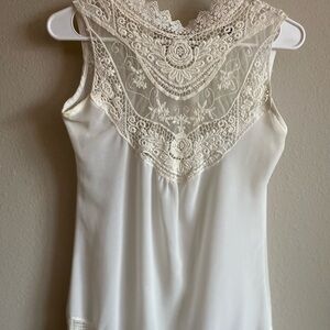 Chaulai White Lace Embroidered Sleeveless High Neck Blouse M Sheer Lightweight